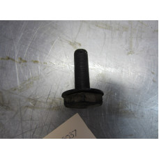 17S037 Camshaft Gear Bolt For 06-08 Buick Lucerne  3.8